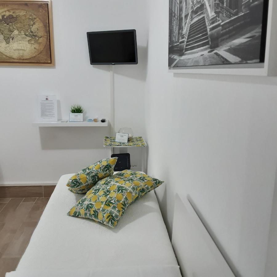 La Camera Di Stella - Ai Normanni Hotel Palermo Kültér fotó