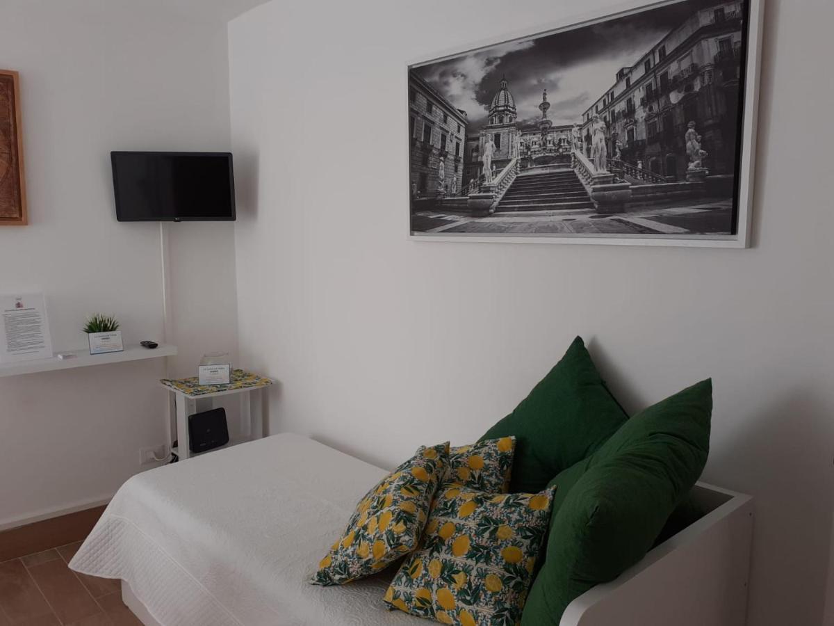 La Camera Di Stella - Ai Normanni Hotel Palermo Kültér fotó