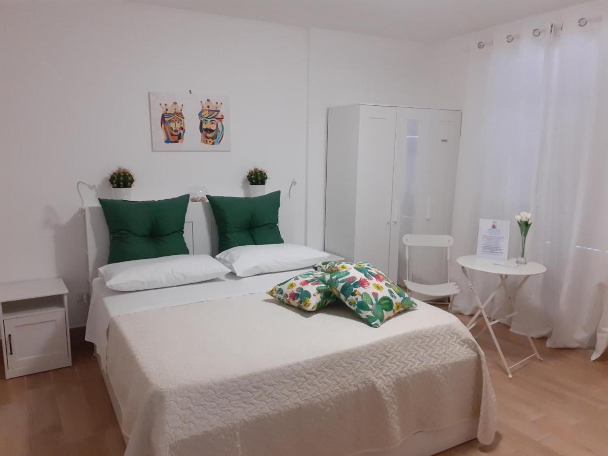 La Camera Di Stella - Ai Normanni Hotel Palermo Kültér fotó