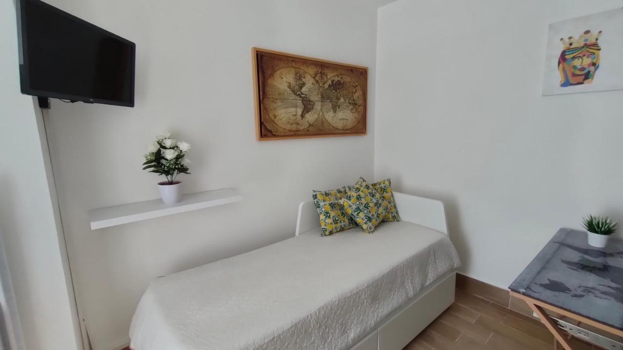 La Camera Di Stella - Ai Normanni Hotel Palermo Kültér fotó